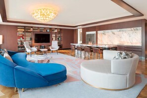 Premium bedding, minibar, in-room safe, individually decorated - Le Méridien Shanghai, Minhang (Shanghai)