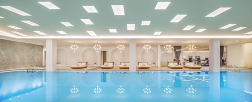 上海闵行宝龙艾美酒店