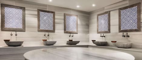 Turkish bath/hammam