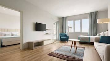 Minibar, coffres-forts dans les chambres, bureau, chambres insonorisées