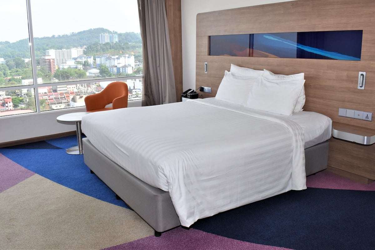 Chambre Deluxe, 1 trĂšs grand lit (Grand) | Minibar, coffre-fort, bureau