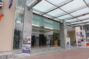 Property entrance - Novotel Taiping Perak (Taiping)