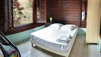 Studio | 1 bedroom, iron/ironing board, free cots/infant beds, free WiFi
