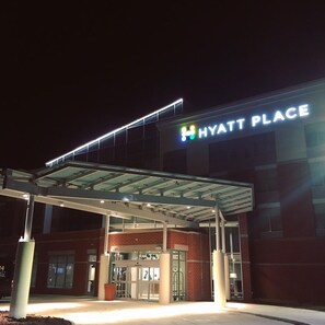 Front of property – evening/night - Hyatt Place West Des Moines Jordan Creek (West Des Moines)