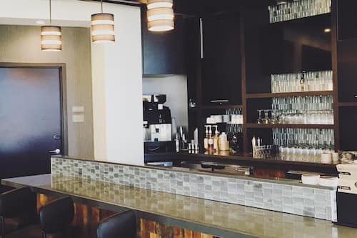 Bar (en la propiedad)