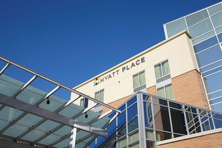 Exterior. Hyatt Place West Des Moines Jordan Creek