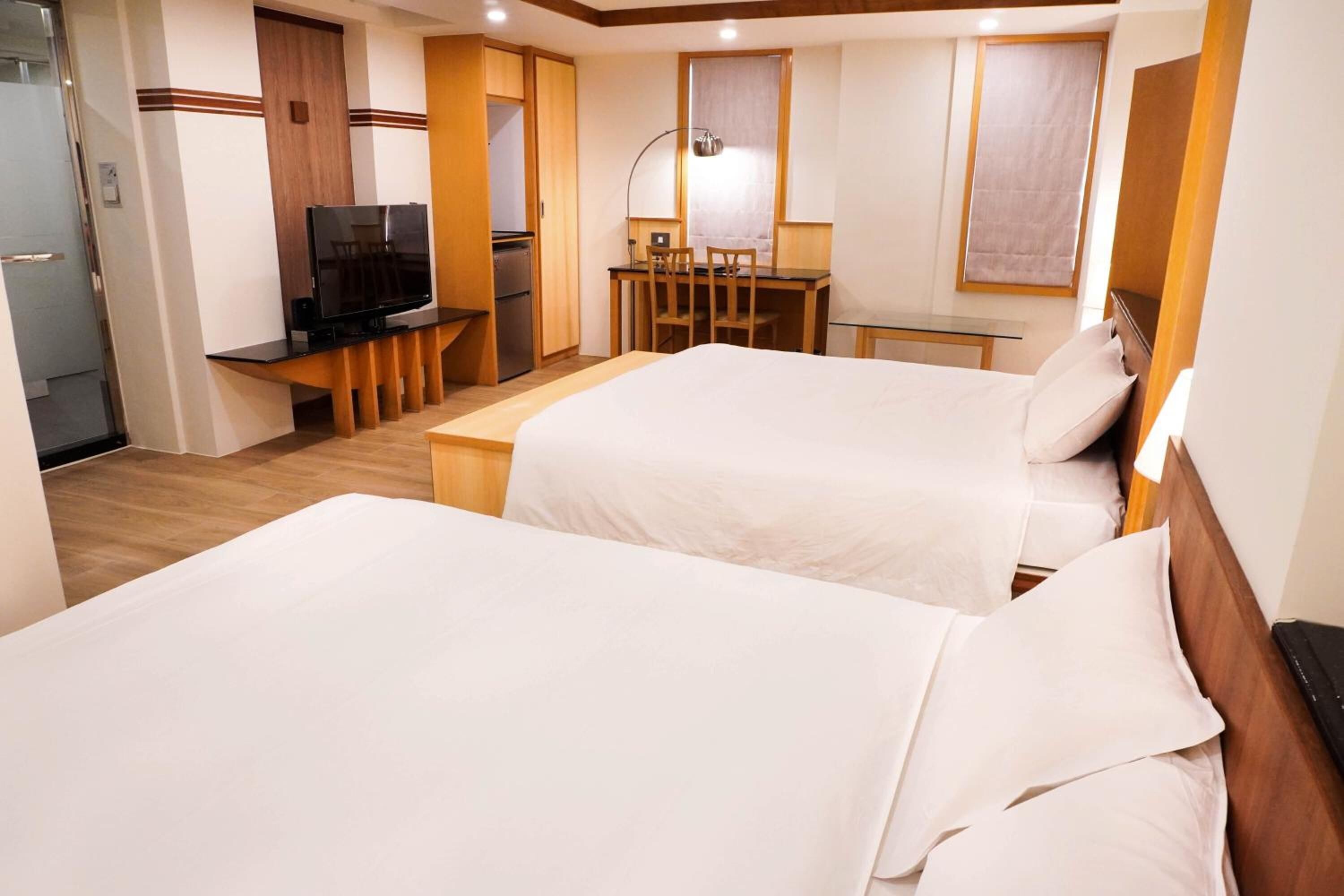 desk, blackout curtains, free wifi, bed sheets