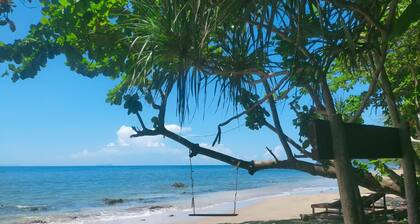 Jungle Hill Beach Bungalow