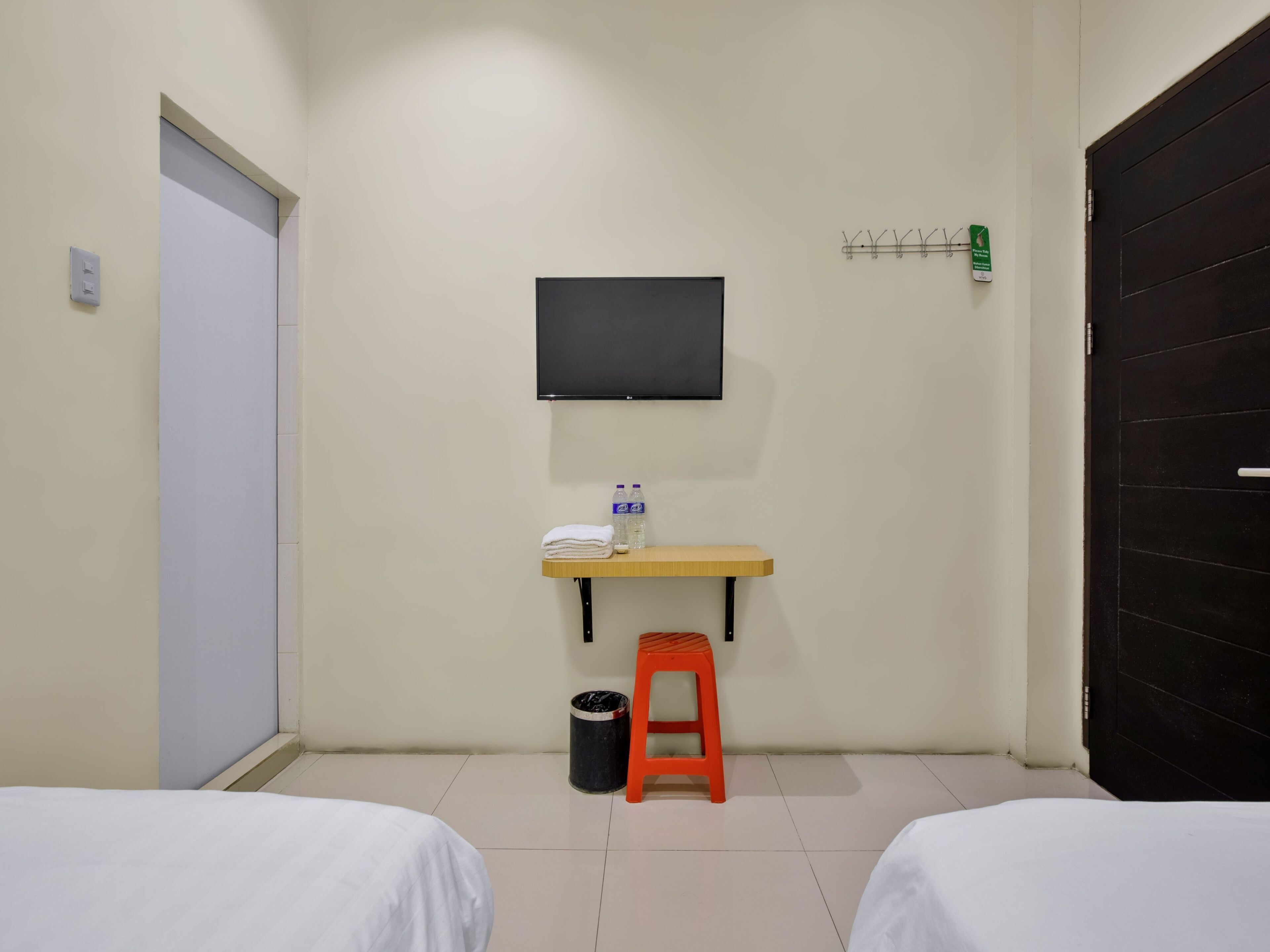 standard twin room | 1 bedroom, desk, soundproofing, free wifi