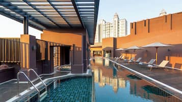 Piscina externa