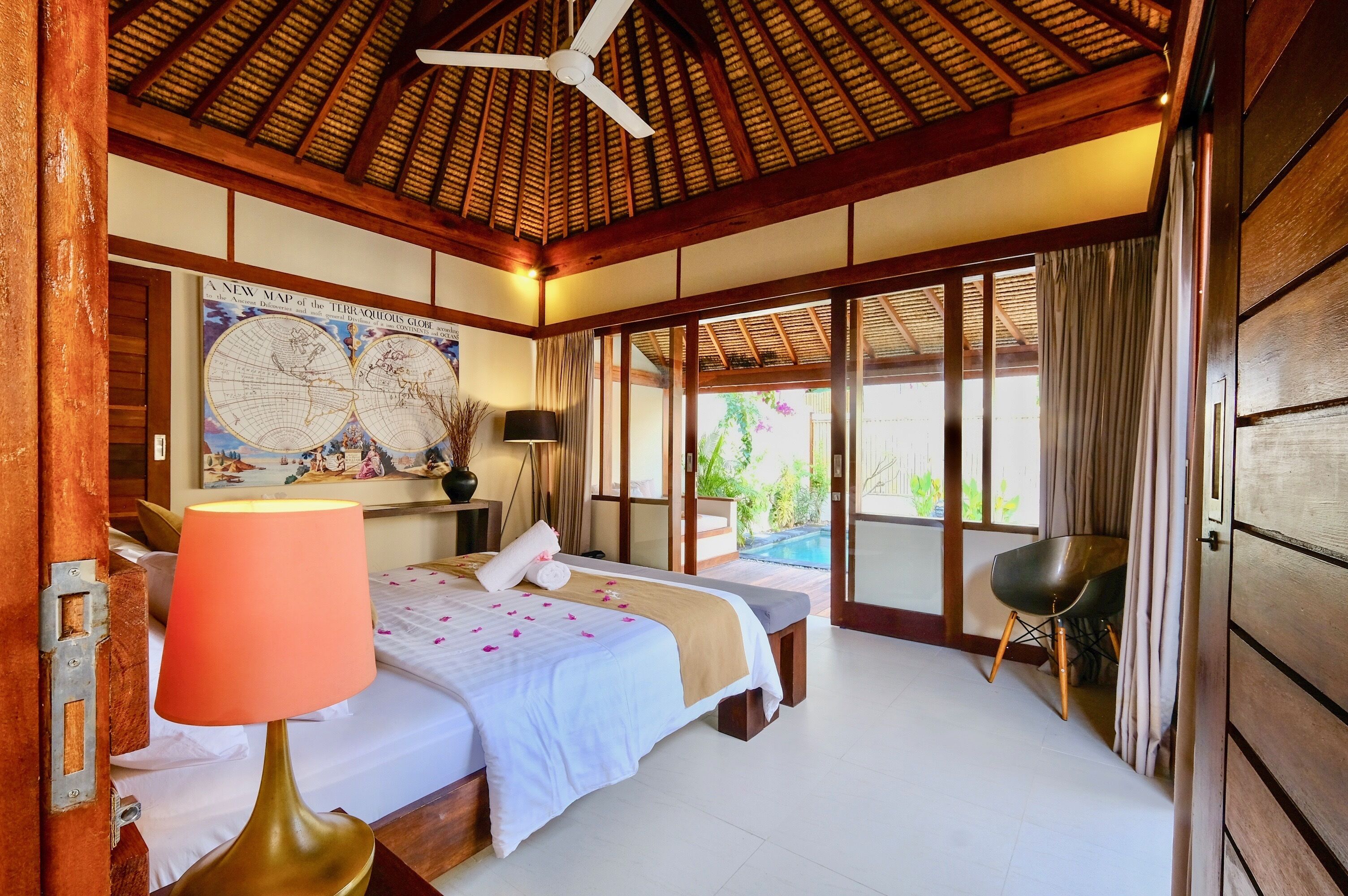 minibar, in-room safe, desk, blackout curtains