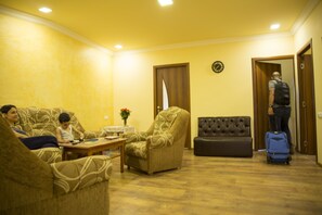 Lobby sitting area - Your Hostel (Yerevan)