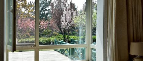 Deluxe Two-Bedroom Suite | View from room