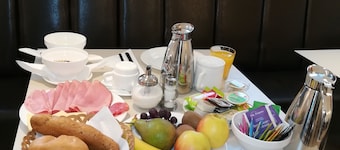 Hotel Aton
