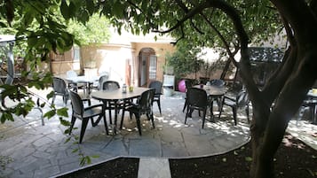 Entrada de la propiedad