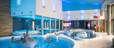 2 indoor pools, outdoor pool