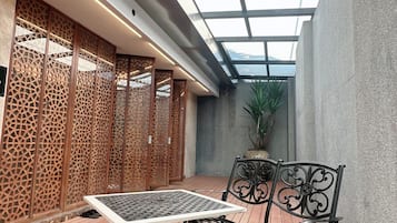 Double Room (RESPLENDENT) | Terrace/patio