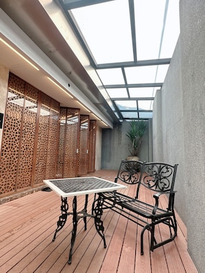 Double Room (RESPLENDENT) | Terrace/patio