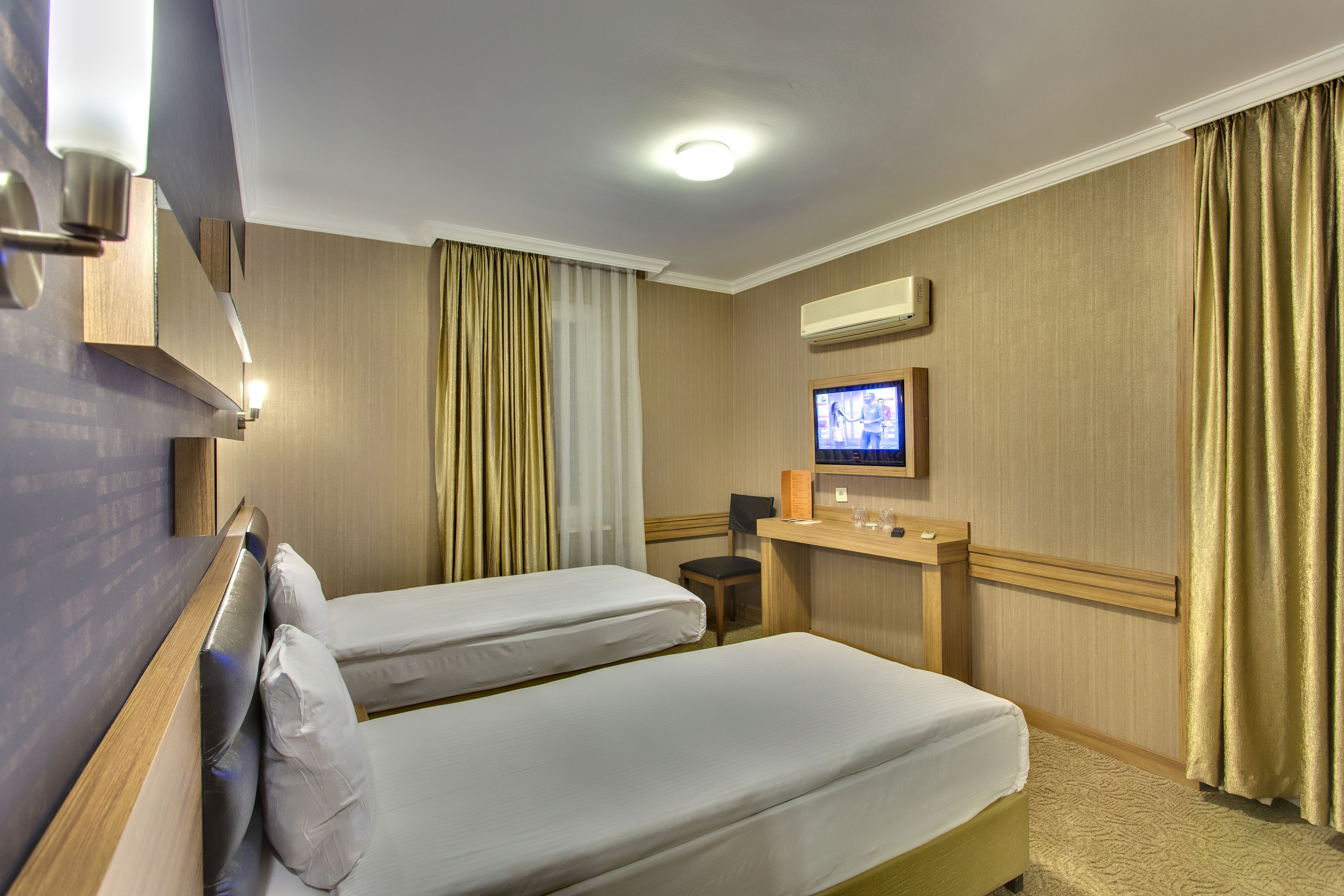 standard twin room | view from room