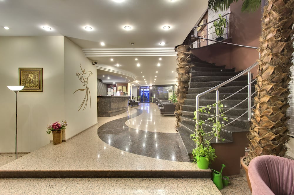 Hotel Antroyal