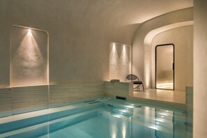 Indoor pool - Pavillon Faubourg Saint-Germain & Spa (Paris)