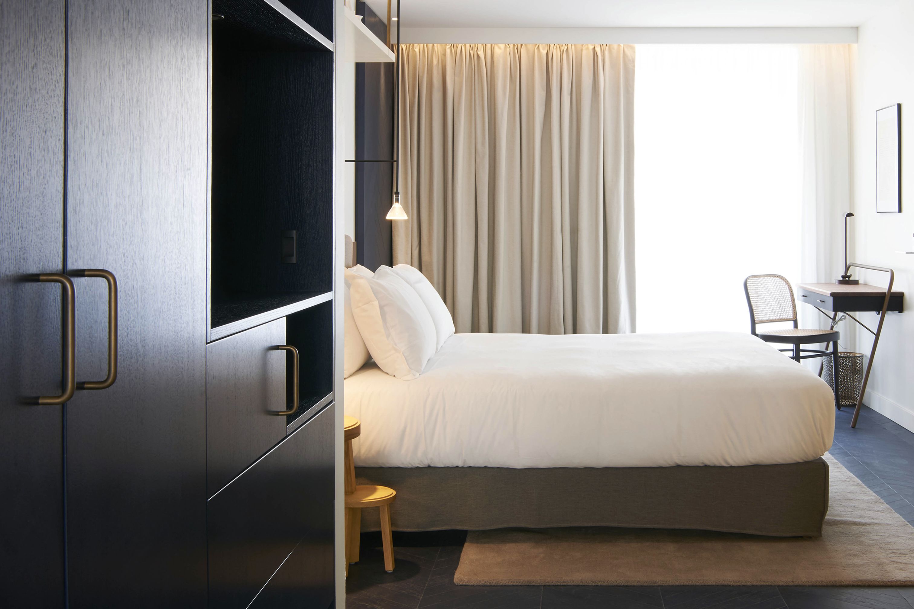 1 bedroom, in-room safe, desk, soundproofing