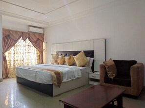 Phòng Suite Royal | Bàn, truy cập Internet không dây miễn phí 