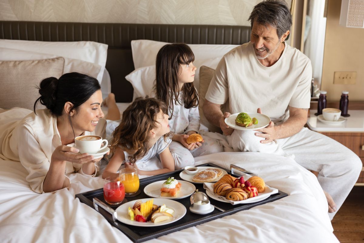 Hypo-allergenic bedding, down duvets, minibar, in-room safe