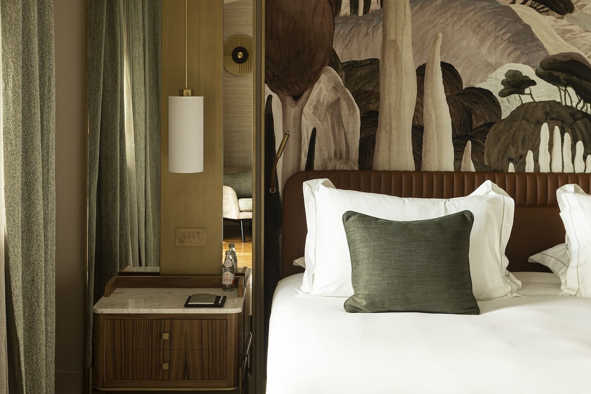 Ropa de cama hipoalergénica, edredón y minibar