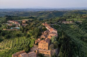 Exterior - Castelfalfi (Montaione)