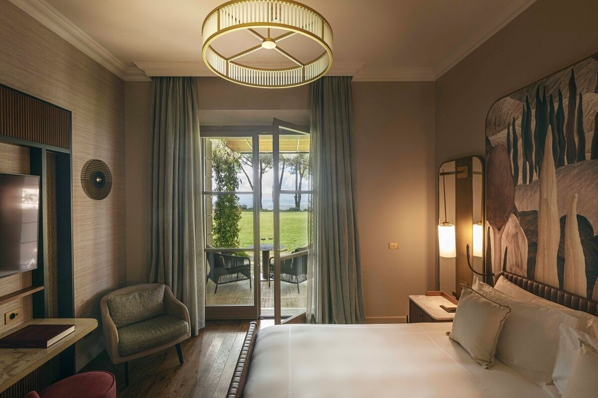 deluxe room (dolcevita) | 1 bedroom, hypo-allergenic bedding, down duvets, minibar