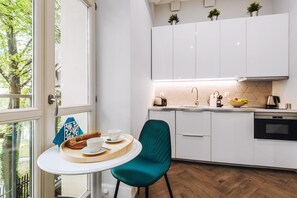 Studio, Private Bathroom ( 28 ) | Iron/ironing board, cribs/infant beds, free WiFi - EchoDom 8 Apartments Zygmunta Augusta (Kraków)