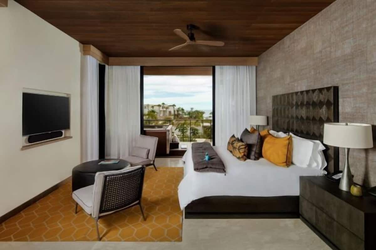 Premium-sengetøj, Tempur-Pedic-senge, minibar, pengeskab på værelset