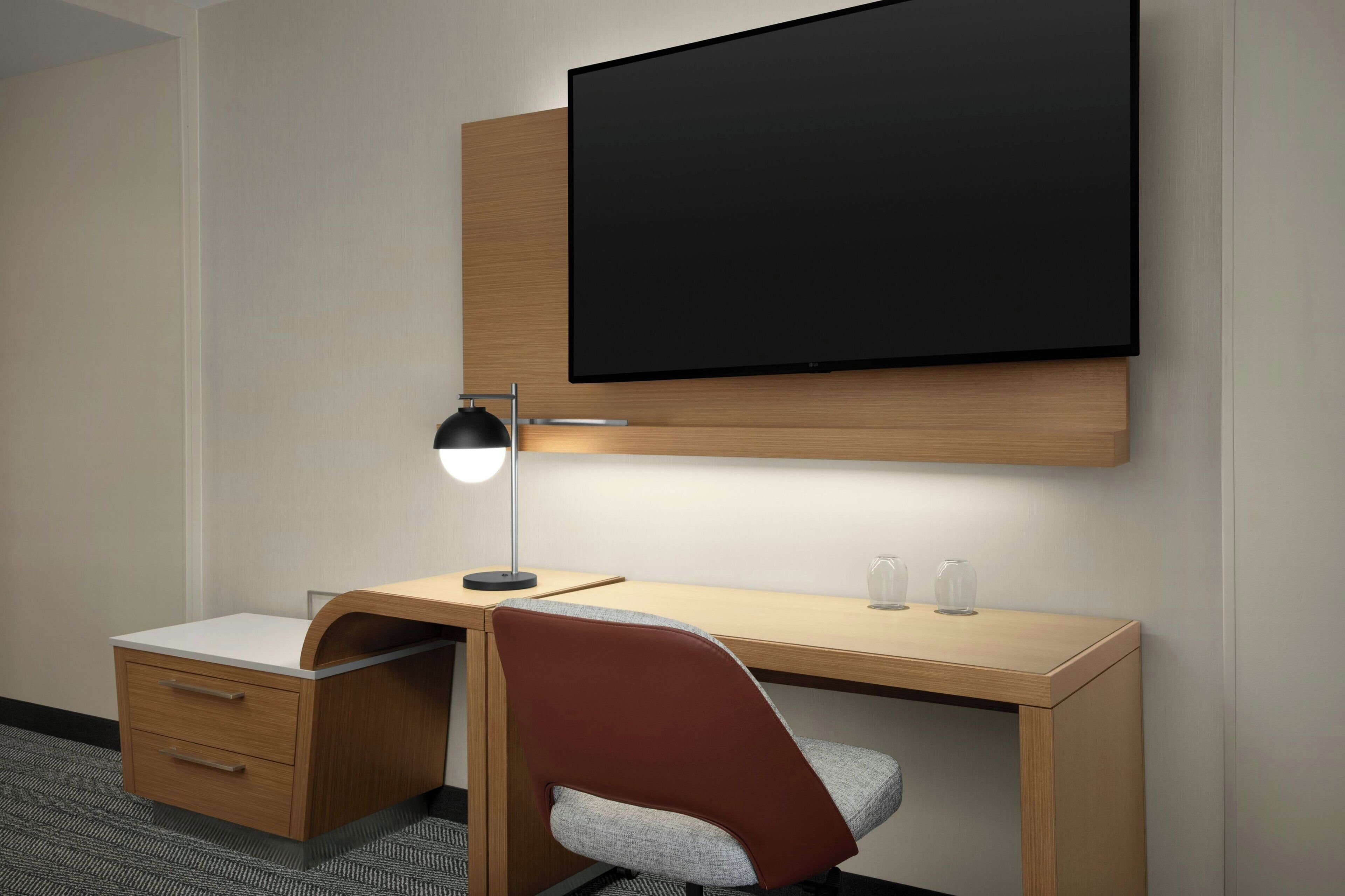 in-room safe, desk, iron/ironing board, free wifi