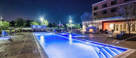 Piscina all'aperto
