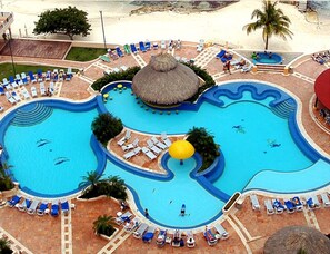 Indoor pool, 4 outdoor pools - Hotelcoz All Inclusive (Cozumel)