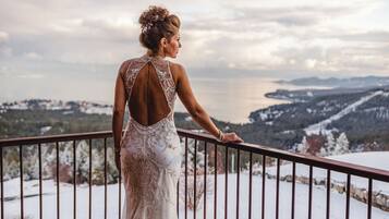 Honeymoon Suite, 1 King Bed, Private Bathroom | Terrace/patio