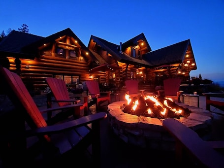 Front of property - evening/night