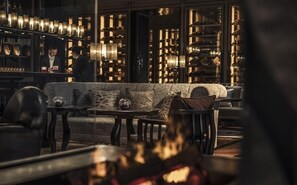 Lobby lounge - Four Seasons Hotel Tianjin (Tianjin)