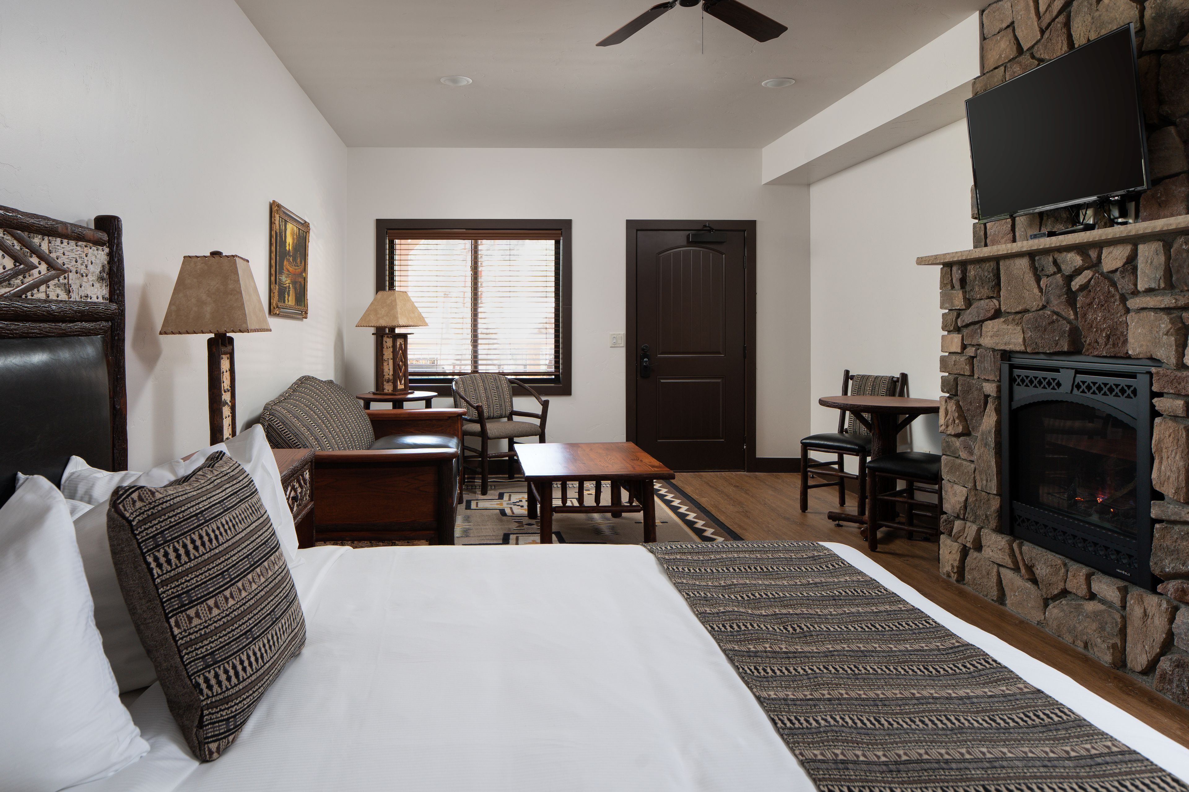 Premium bedding, desk, free WiFi, bed sheets