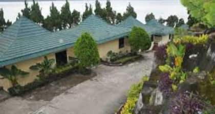 Danau Toba International Cottage Berastagi