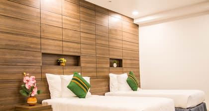 Family Boutique Hotel