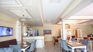 Restaurant - Opera Hotel (Baku)