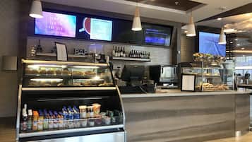 Petit déjeuner préparé sur commande servi tous les jours en supplément