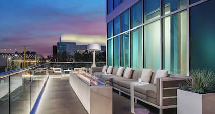 Courtyard by Marriott Santa Monica