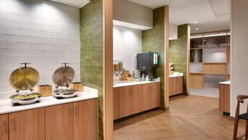 Free daily buffet breakfast