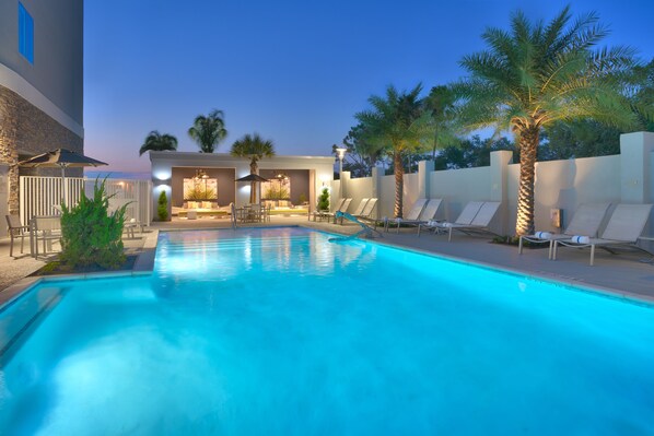 Outdoor pool, open 10:00 AM to 11:00 PM, free pool cabanas