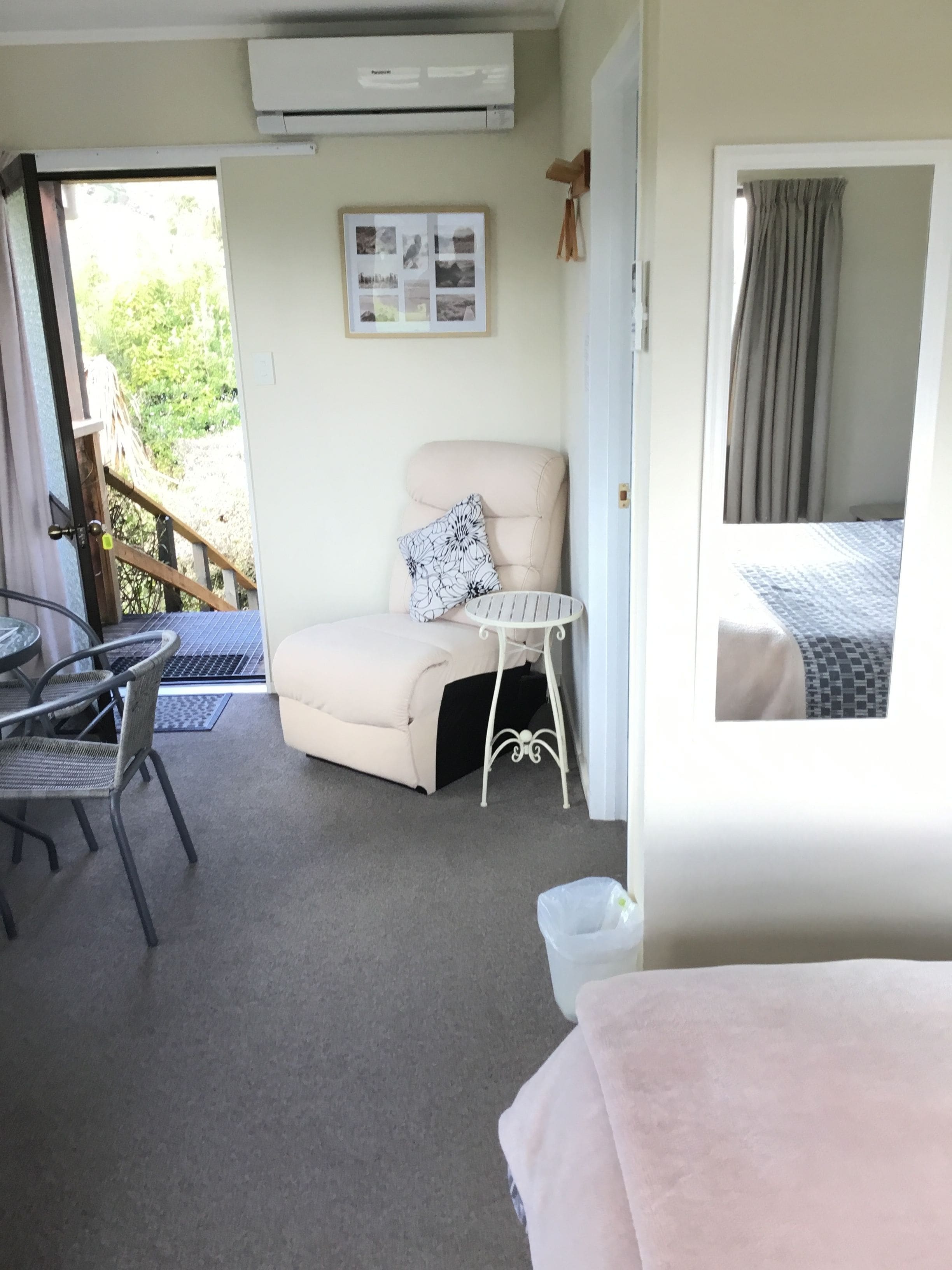 Double or Twin Room 3 | Hypo-allergenic bedding, individually decorated, individually furnished