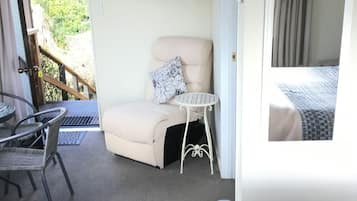 Double or Twin Room 3 | Hypo-allergenic bedding, individually decorated, individually furnished