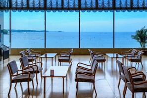 ล็อบบี้เลานจ์